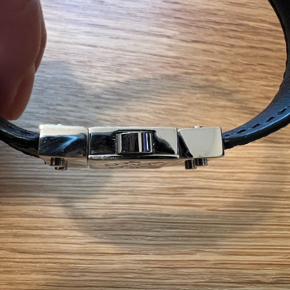 LOUIS VUITTON BRACELET - Picture 3 of 9